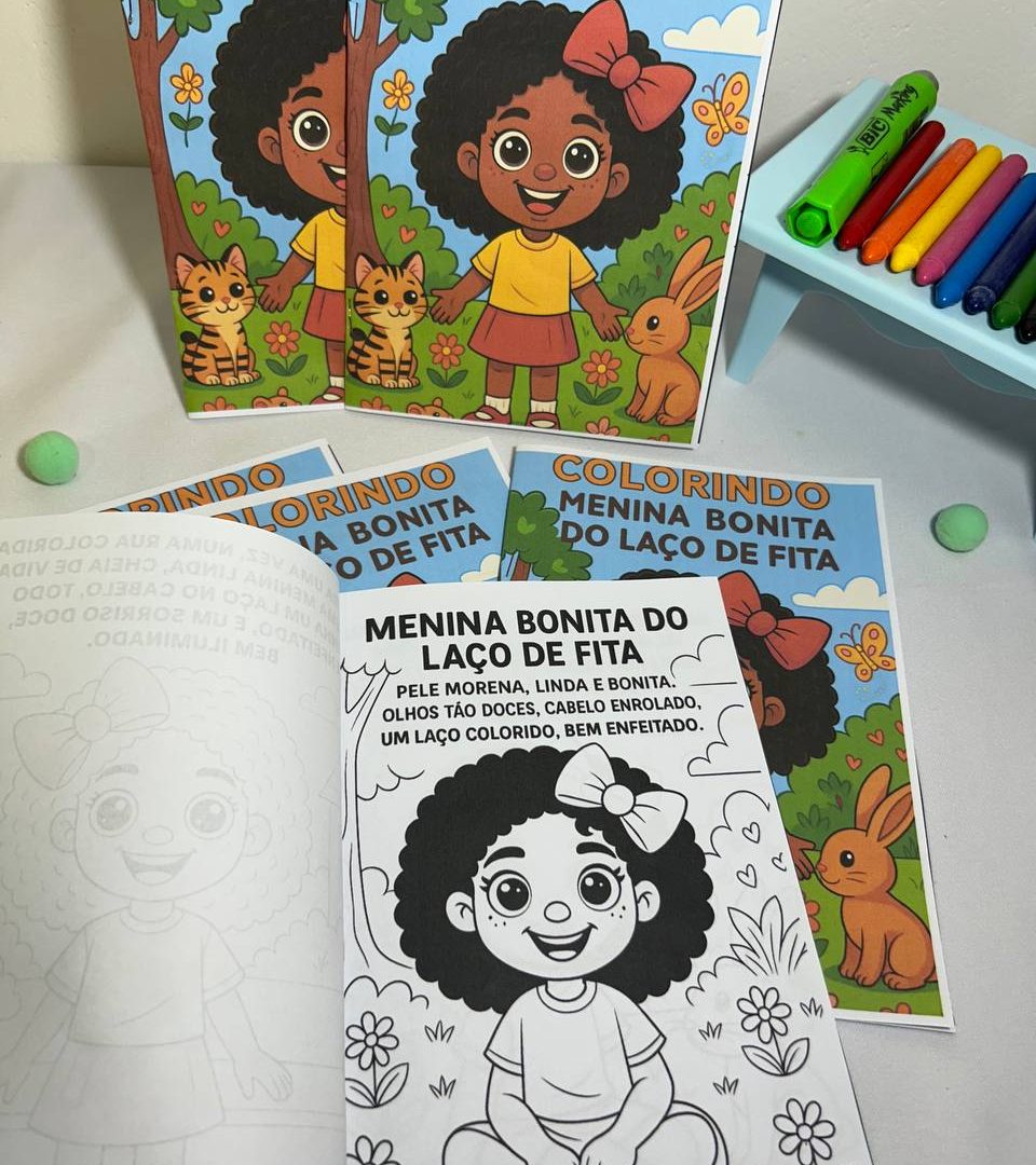 MENINA BONITA DO LAÇO DE FITA