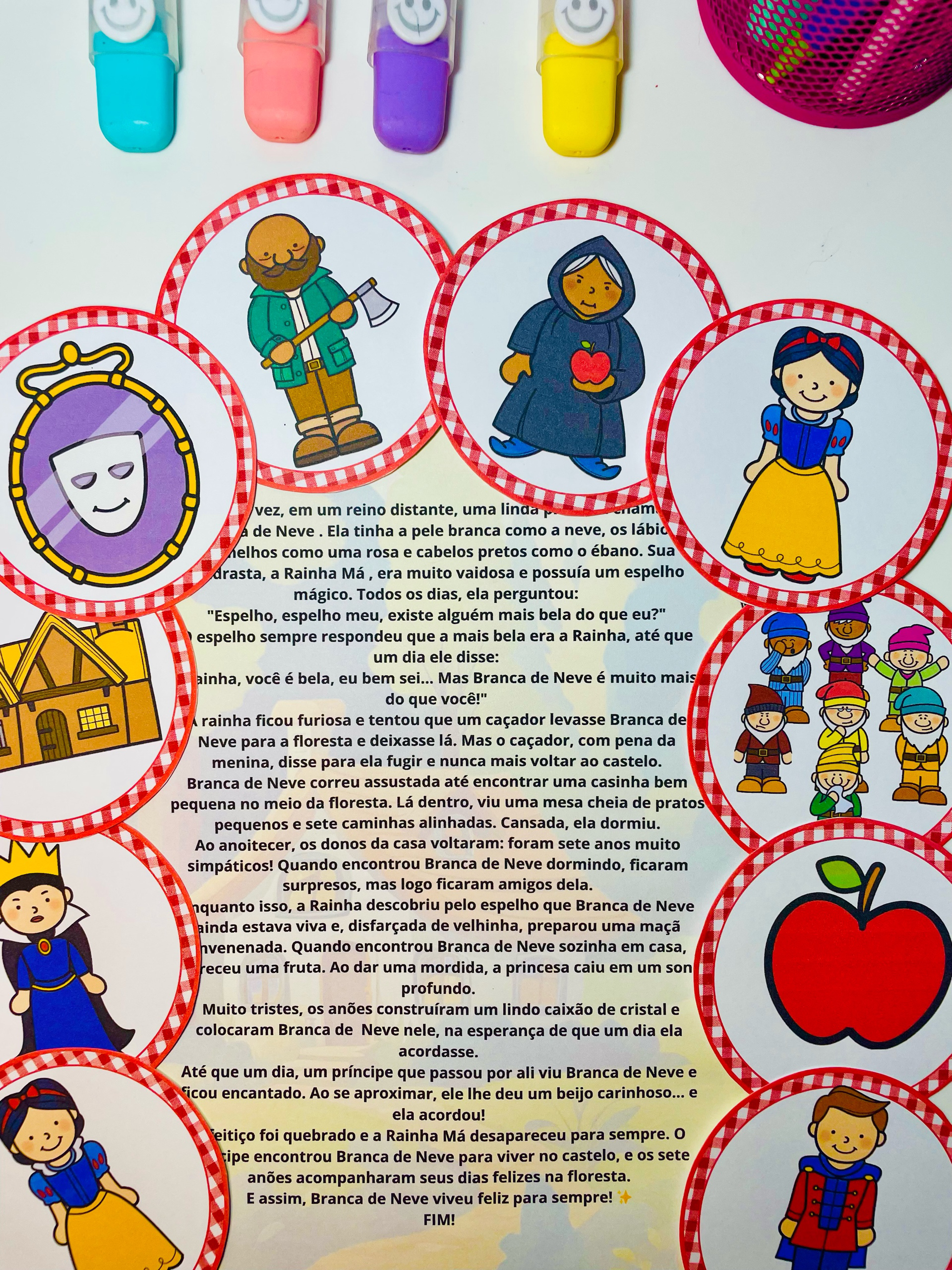 LUVA DE HISTÓRIA - BRANCA DE NEVE - Imagem 2