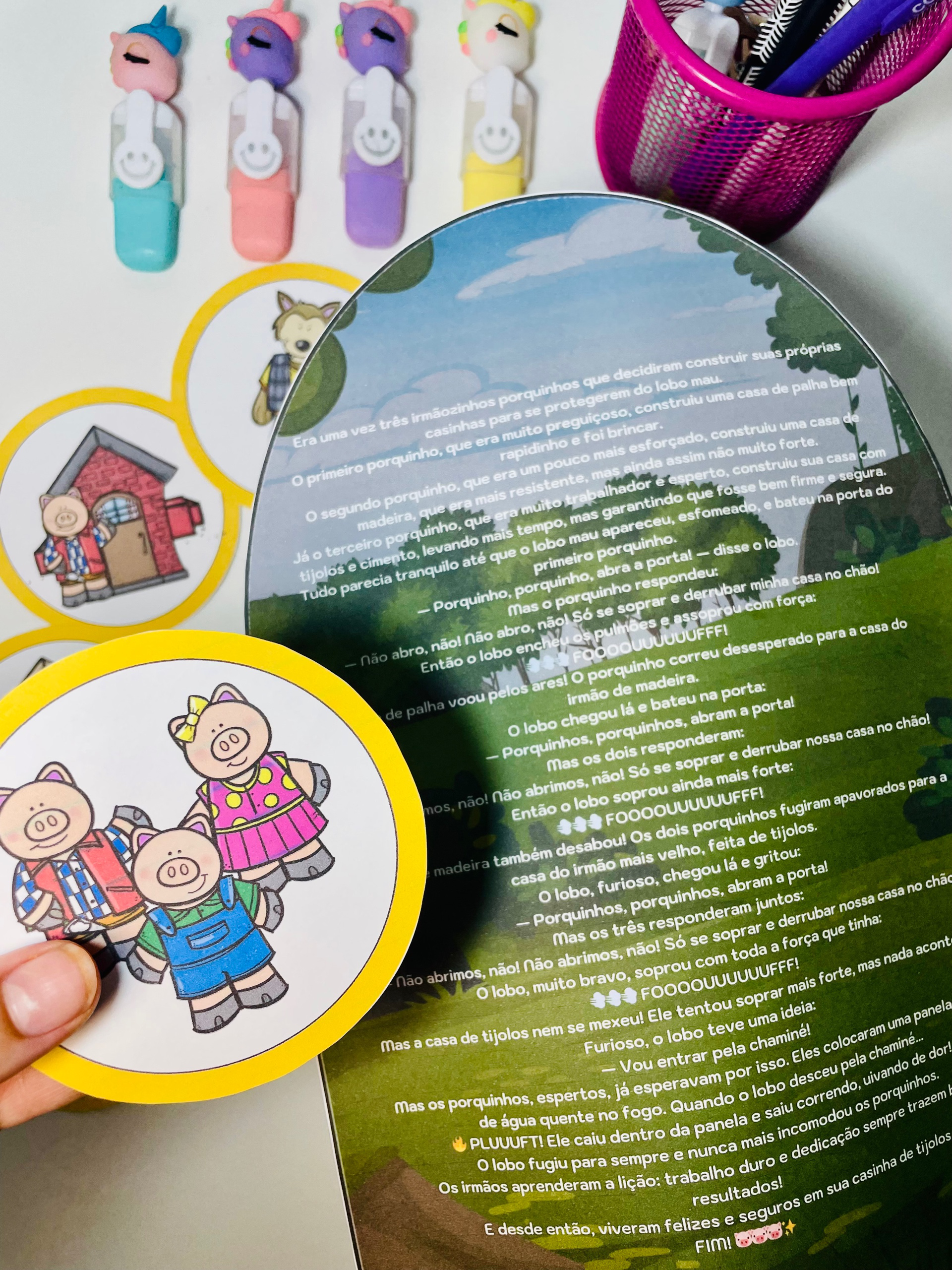 LUVA DE HISTÓRIA - OS TRÊS PORQUINHOS - Imagem 4