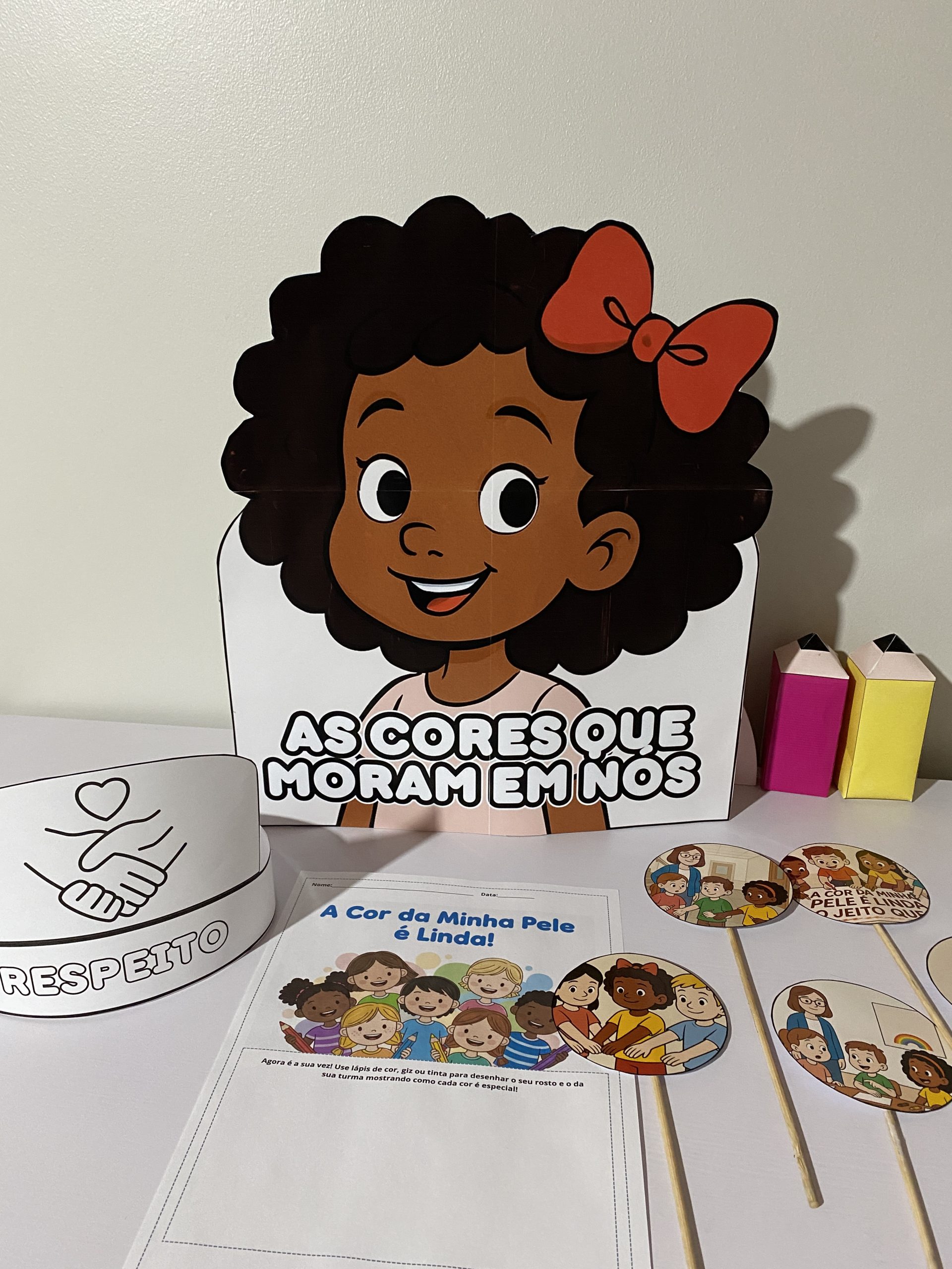 AS CORES QUE MORAM EM NÓS