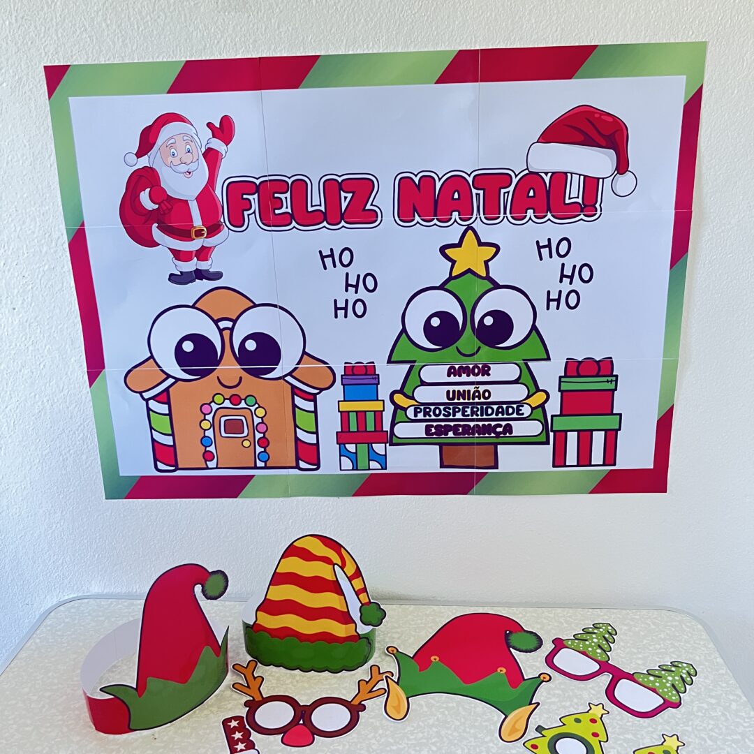 PAINEL DE NATAL + OCULOS E GORROS