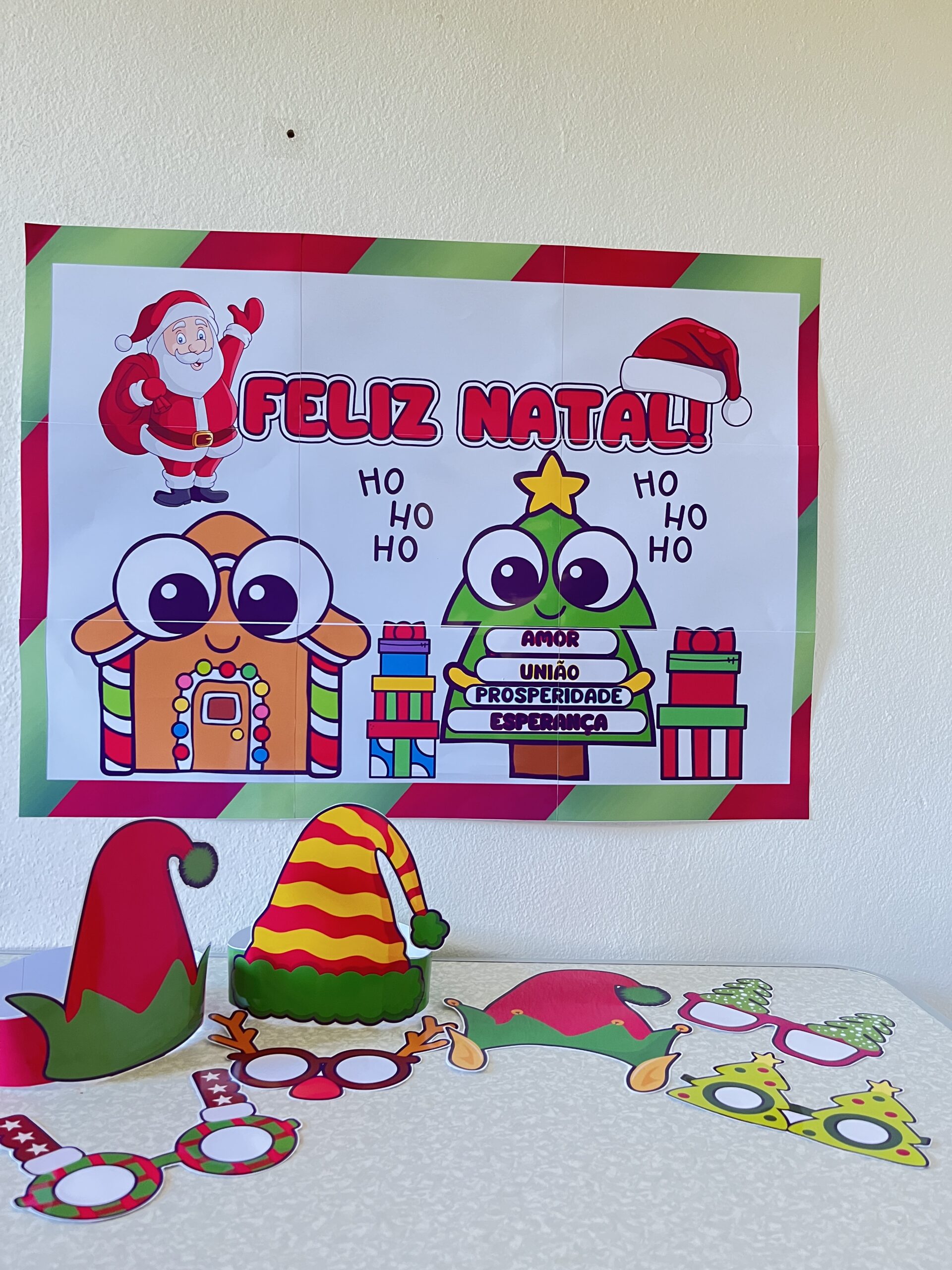 PAINEL DE NATAL + OCULOS E GORROS - Imagem 3