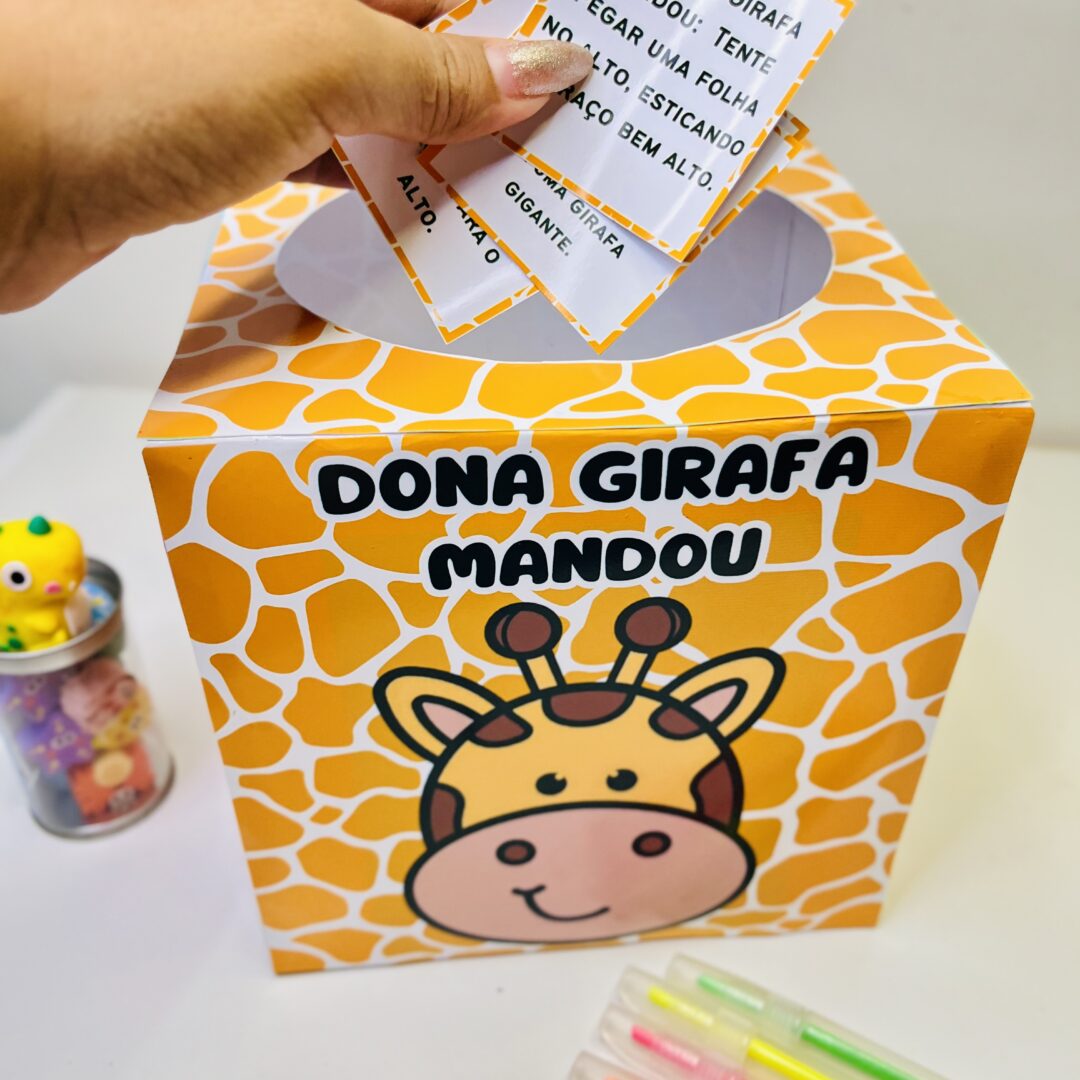 DONA GIRAFA MANDOU