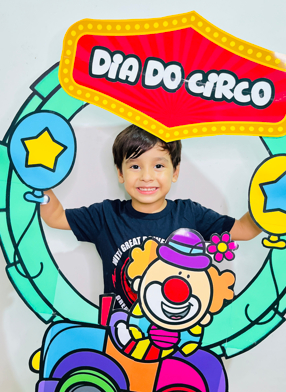 BAMBOLÊ PARA FOTOS- DIA DO CIRCO - Imagem 5