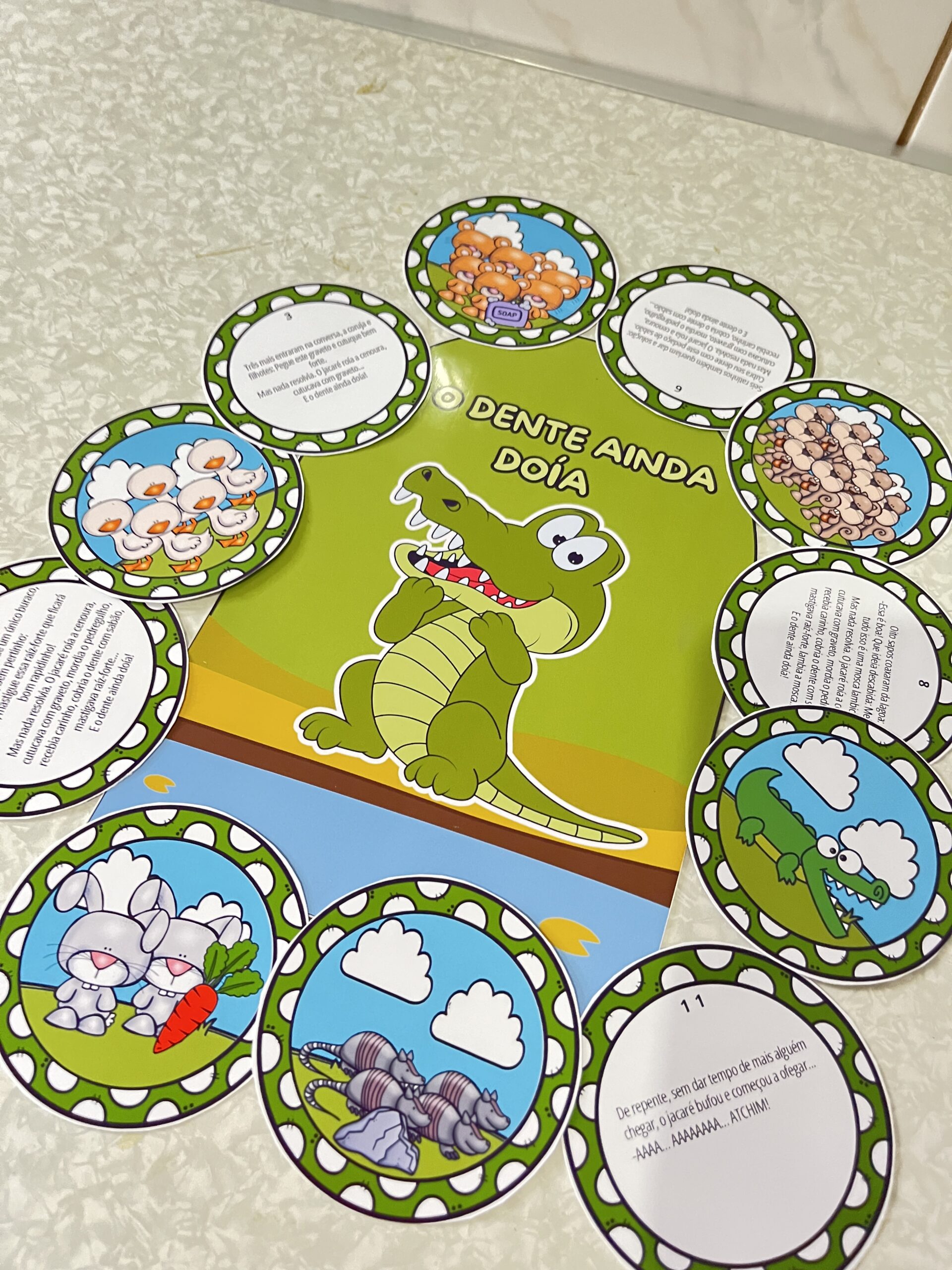 🦷🐊 Luva Interativa – "E o Dente Ainda Doía"! 🎭📖 - Imagem 3